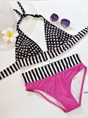 ［カップ付き］ビキニ水着2点セットレディース SIZE-S (cópia)